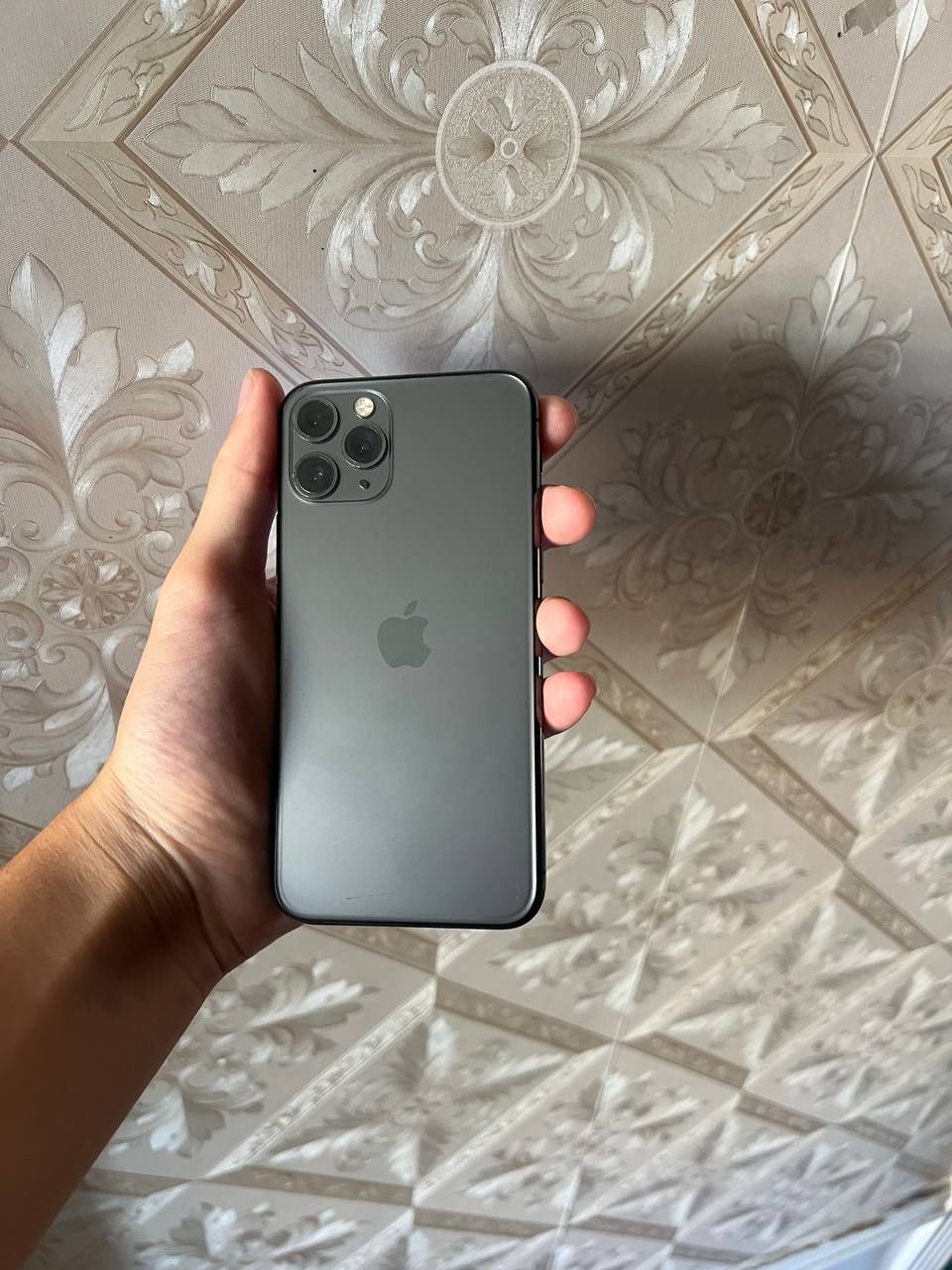 iPhone 11 pro sotiladi