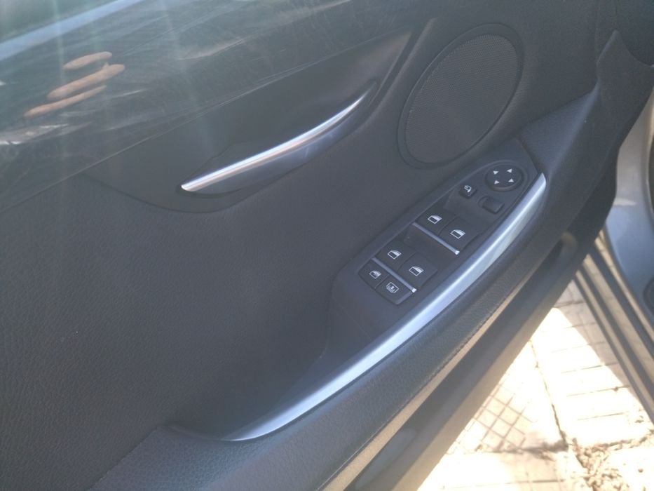 БМВ 550 Gt на части!