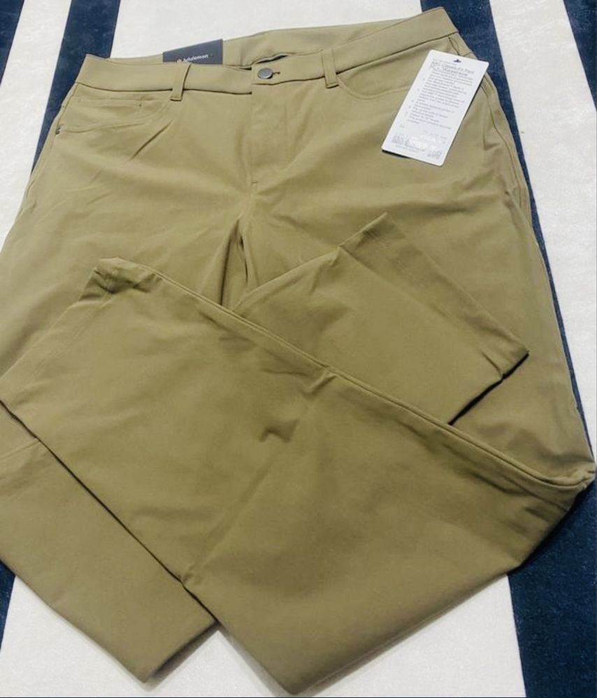 Lululemon pantaloni barbati