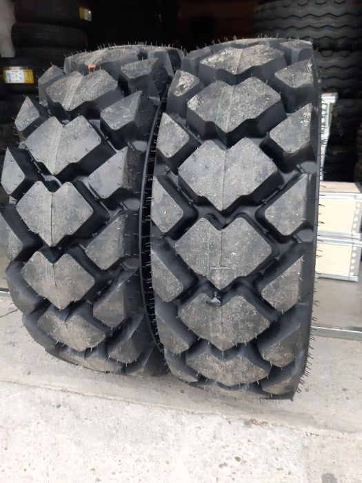 Cauciucuri 10-16.5 GALAXY HULK anvelope Industriale de BOBCAT 10PLY