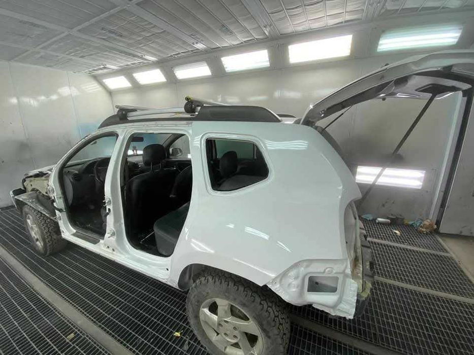 Servicii Profesionale de Tinichigerie Vopsitorie Mecanica AUTO