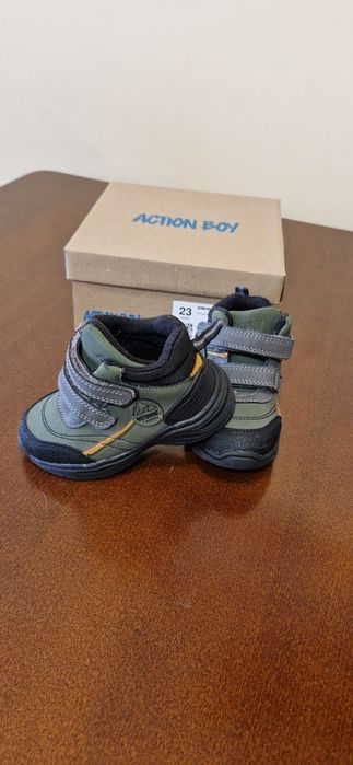 Action Boy детски боти
