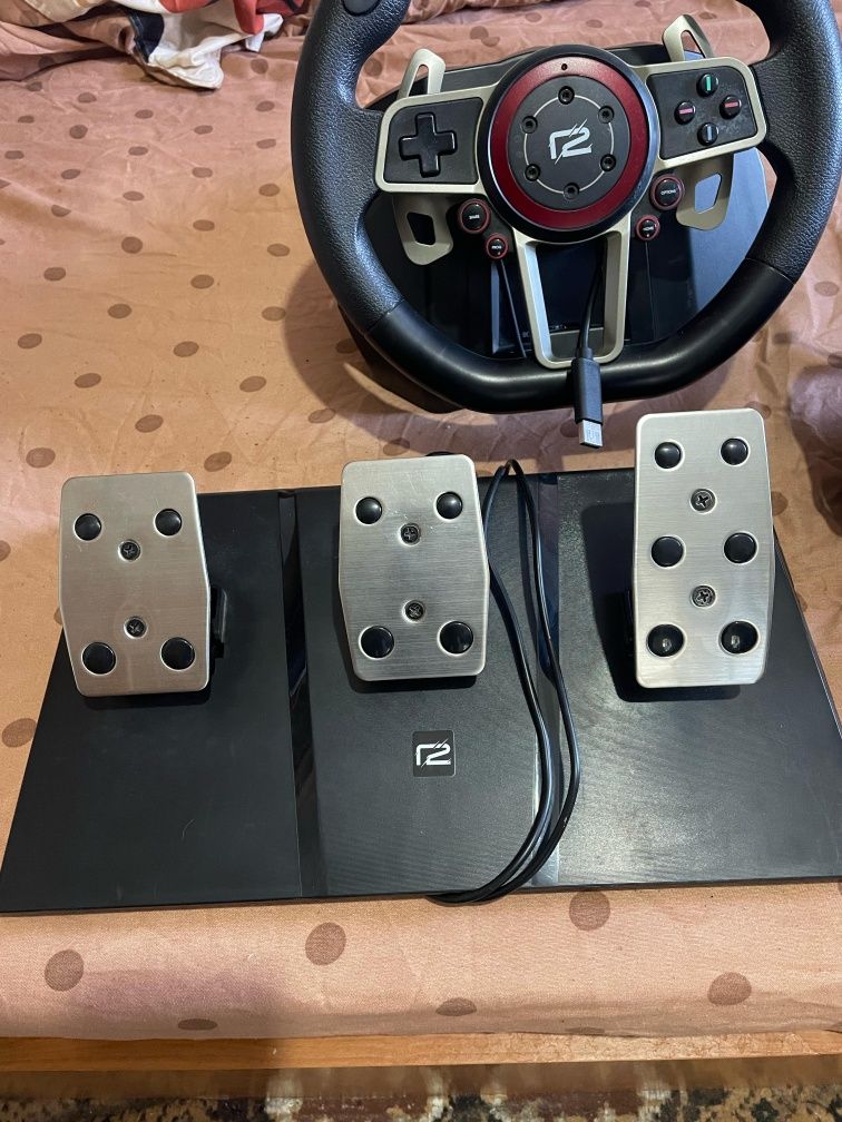 Volan + pedale + schimbător gaming