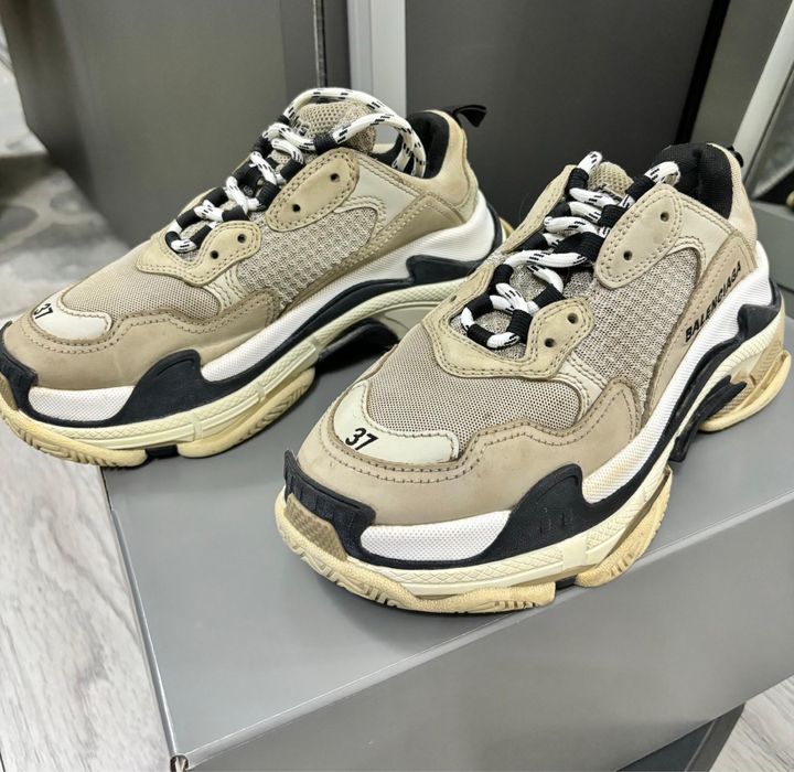 Balenciaga Triple S