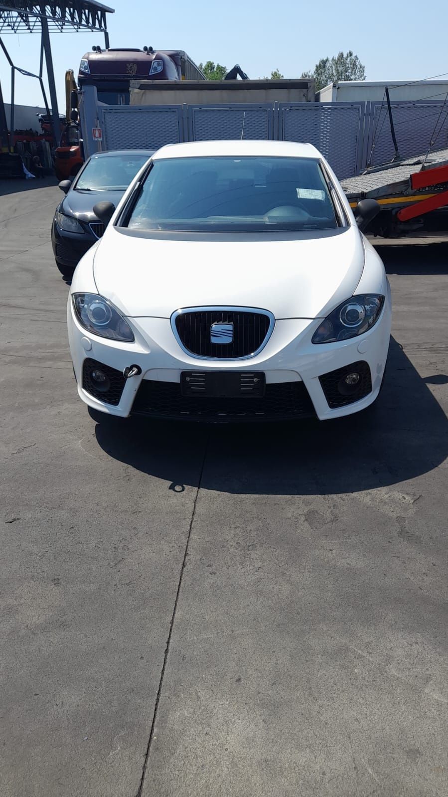 Dezmembrez seat Leon 2.0 tfsi fr