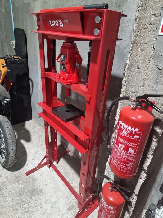 Хидравлична преса