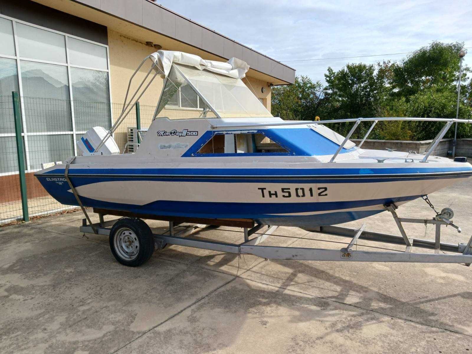 Лодка Glastron - MiniDay III 500