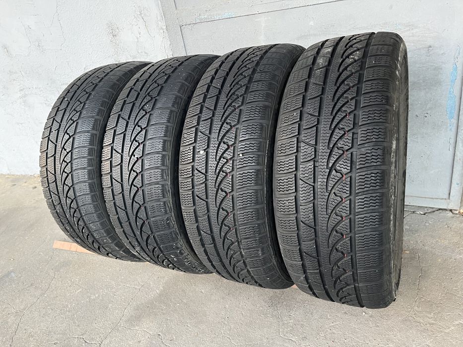 4 бр. зимни гуми 225/55/17 Petlas DOT 4417 2x7 2x5-5,5 mm