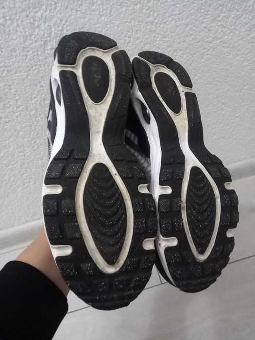 Унисекс Nike Air Max TW