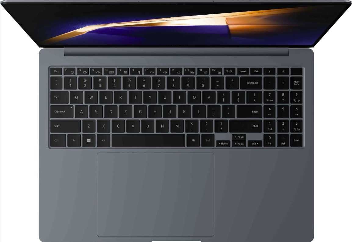 Нов! 2г. гаранция! Samsung Book4 Pro QWERTY 14 U7 W11P 16GB RAM 512GB