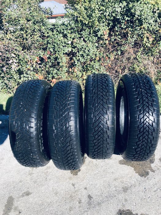 Cauciucuri 185/65/R15 M+S aproape noi