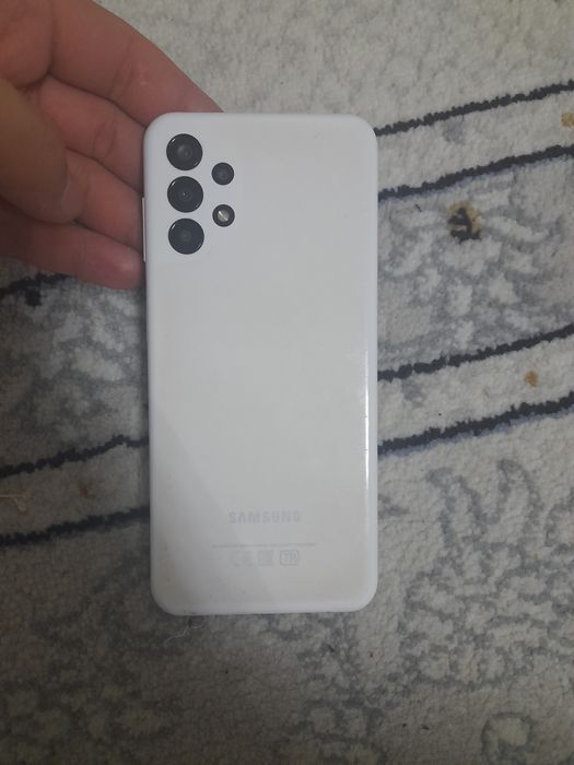 Samsung a13  holatlari ideal