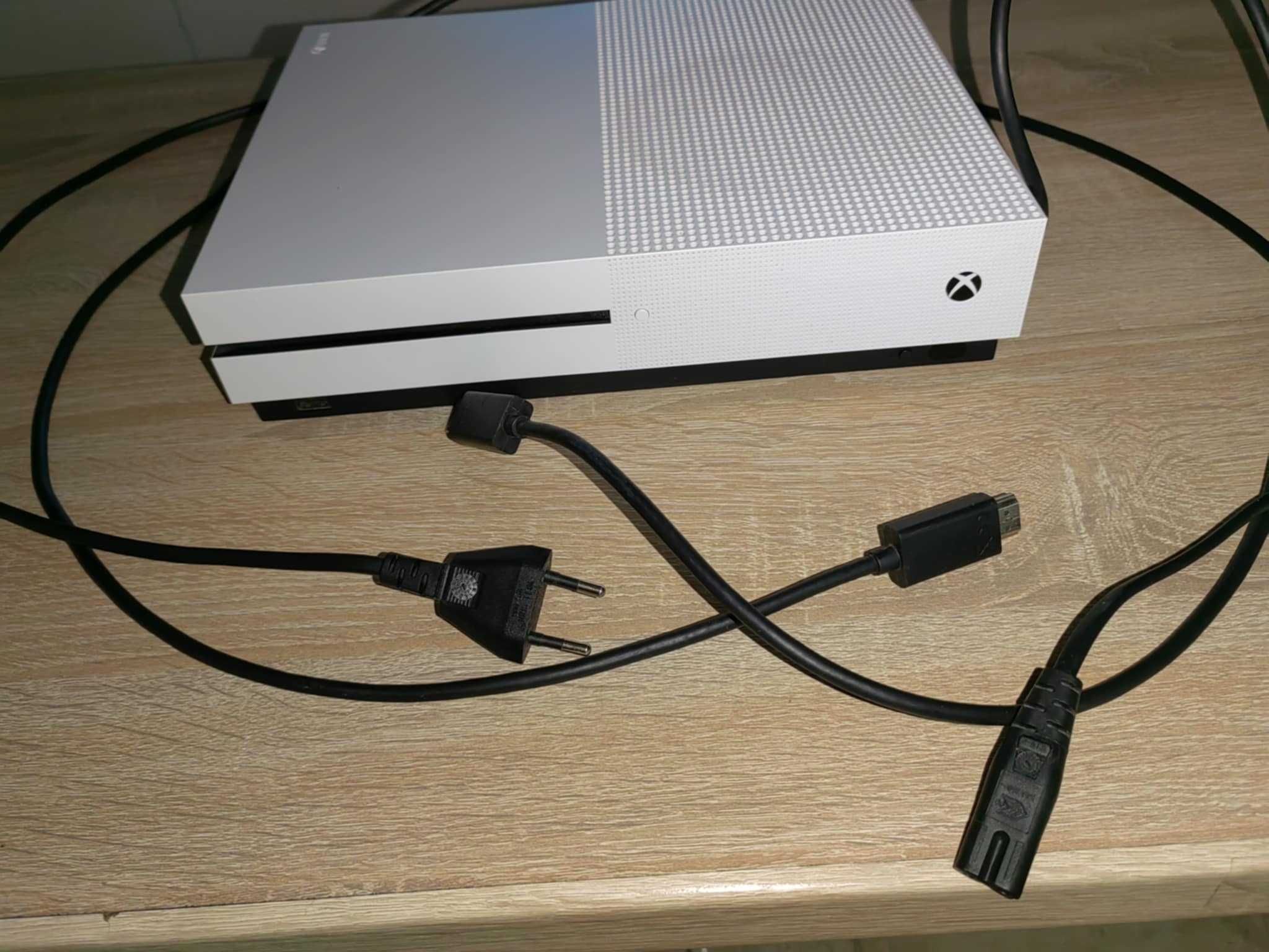 Xbox one S TV1 +3 игри