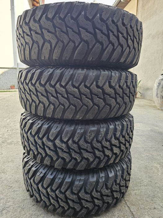 Cooper Discoverer 31x10.5R15