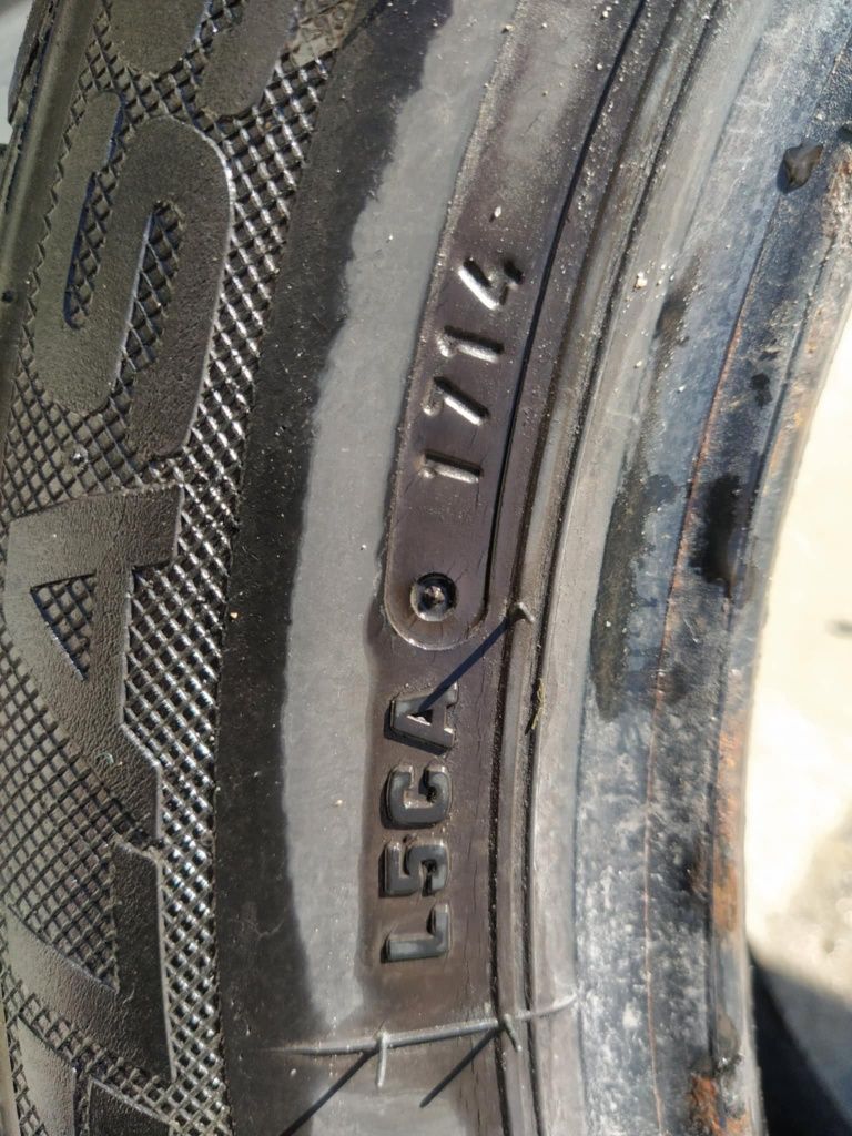 Гуми зимни 185/60R15
