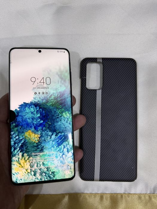 samsung s20+ pamit 256g holati yahwi faqat  oqip tel qlila