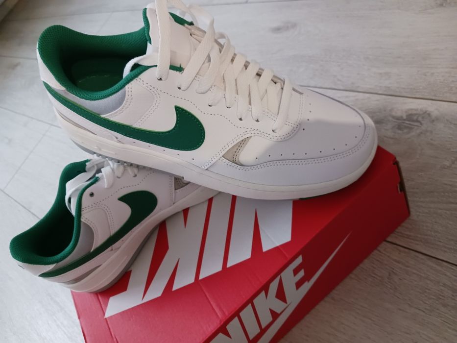 Vând adidasi nike originali nr 42 !