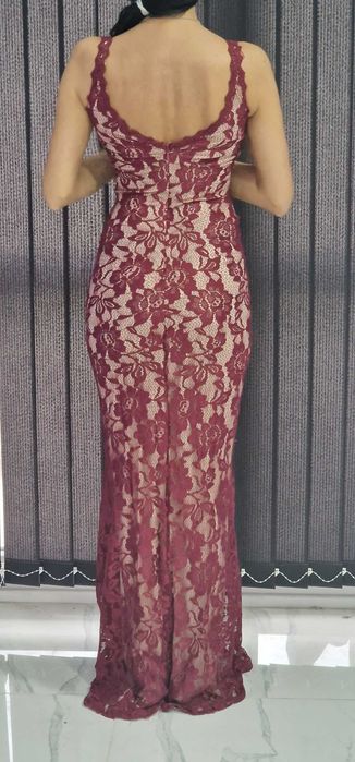 Официални дълги рокли за повод