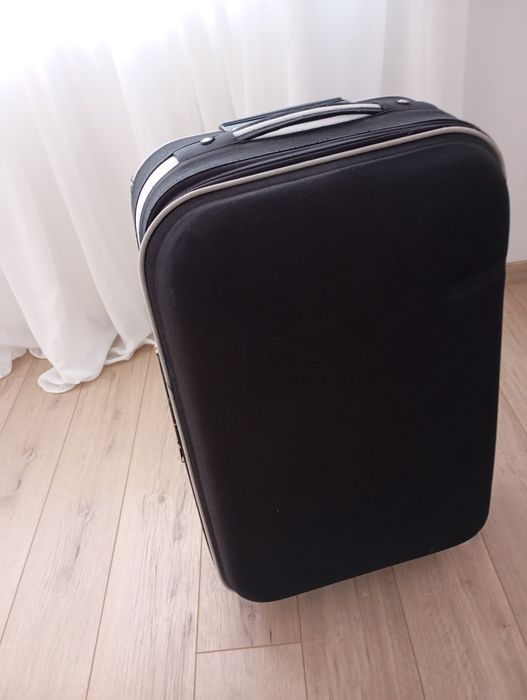 Vând troler in stare foarte buna