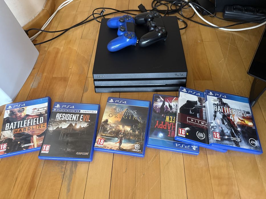 Vand ps 4 pro stare ff buna
