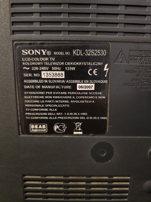 TV SONY 82 cm.  Nu a fost folosit foarte mult.