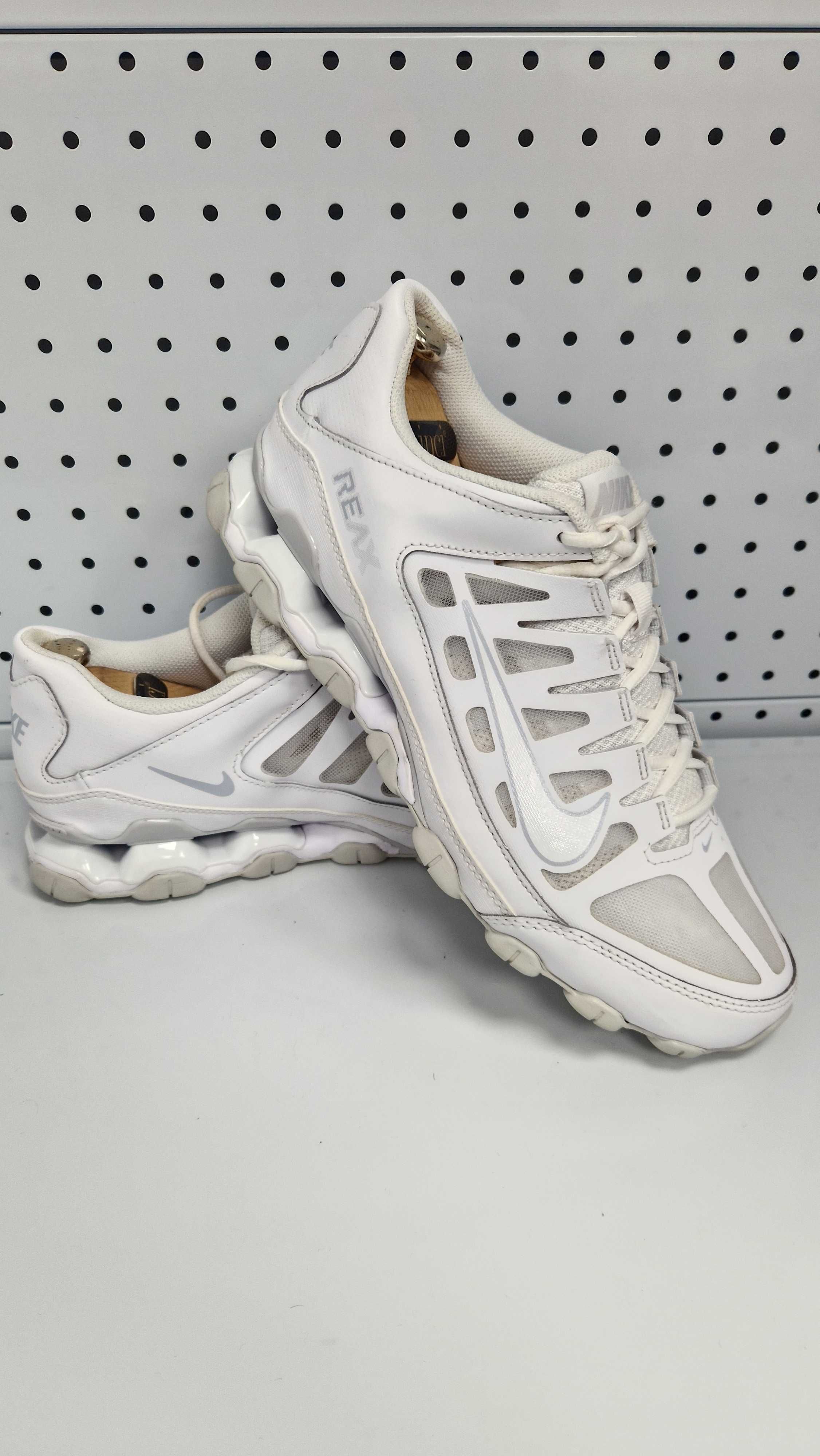 Оригинални мъжки маратонки- Nike Reax 8