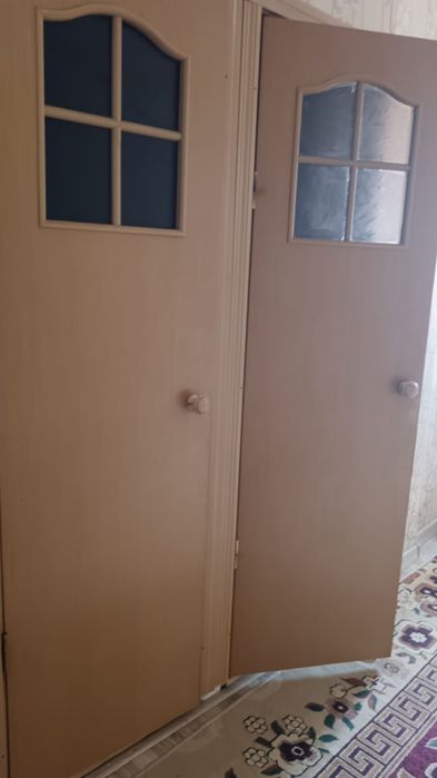 Меж.комнат есиктер