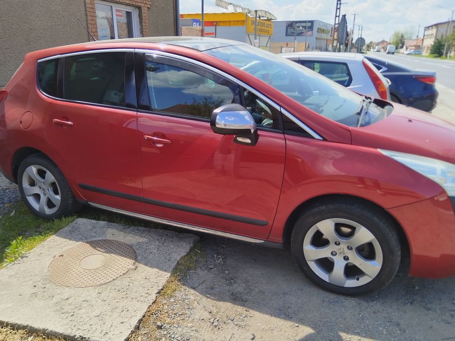 Usa/usi stanga/dreapta Peugeot 3008 an 2007-2013