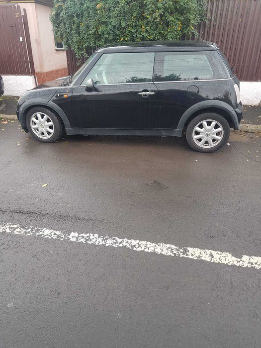 MINI cooper 2004 - 2000 euro