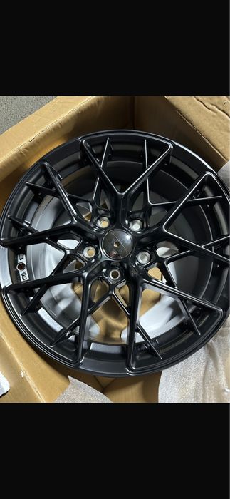 Продам диски новые