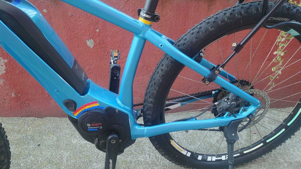Bicicleta MTB Electrica EMTB Bulls motor Bosch performance CX