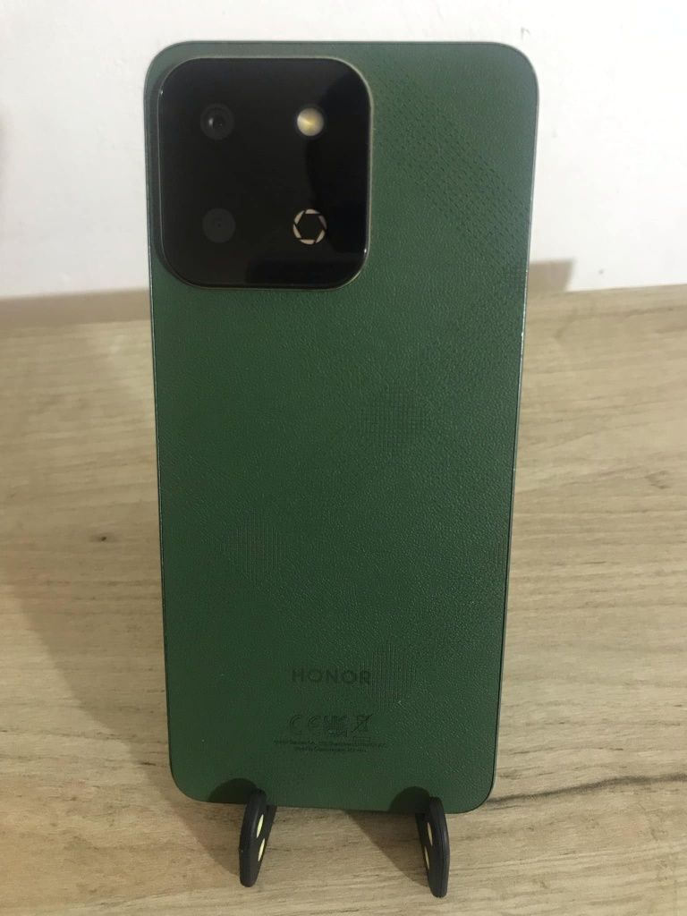 Honor x7c 5G telefonu funcționează perfect se vinde în arad