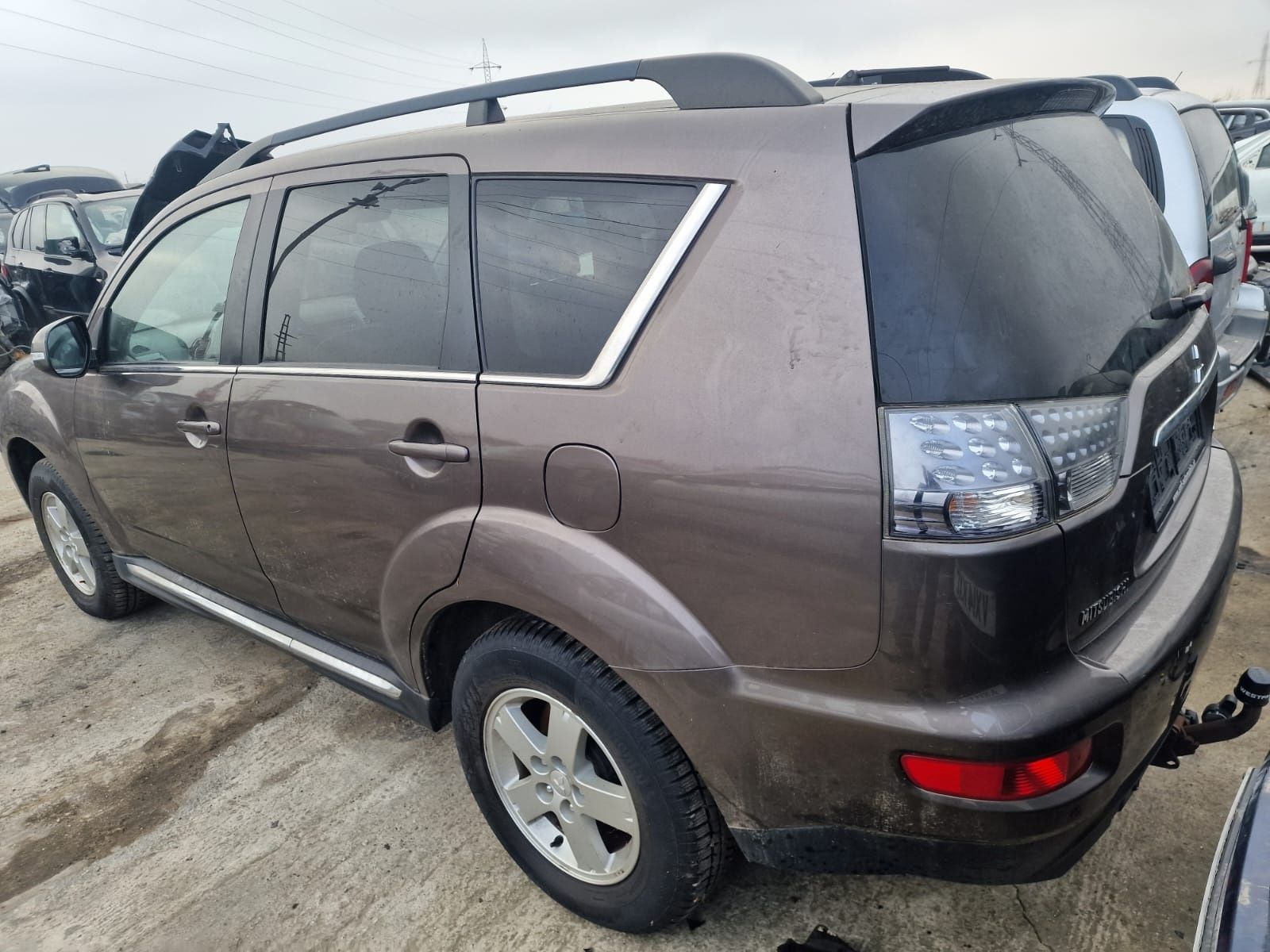 Dezmembram Mitsubishi Outlander 2011 2.2hdi Euro 5 Automat
