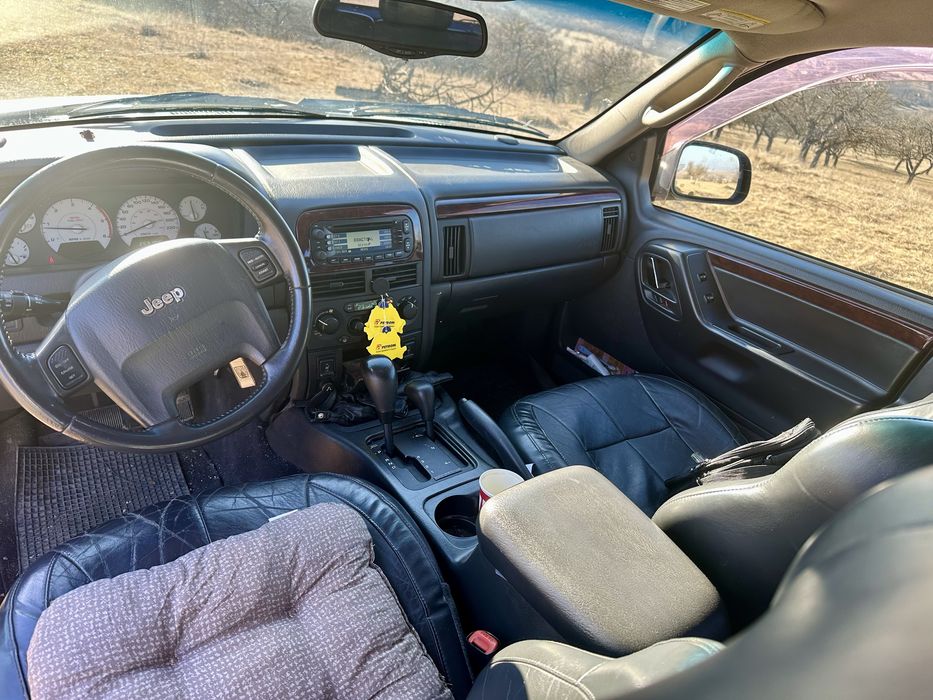 Vând Jeep Grand Cherokee WJ