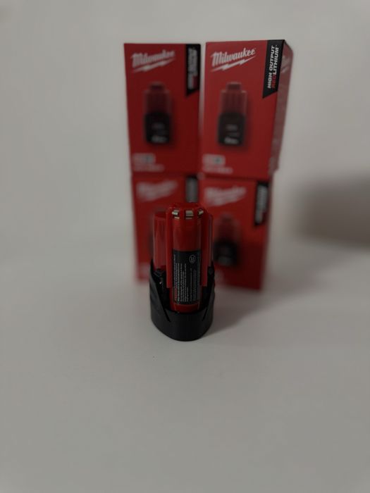 Baterie / Acumualtor Milwaukee M12 3ah