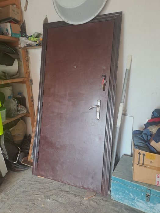 Стальные двери ,входные