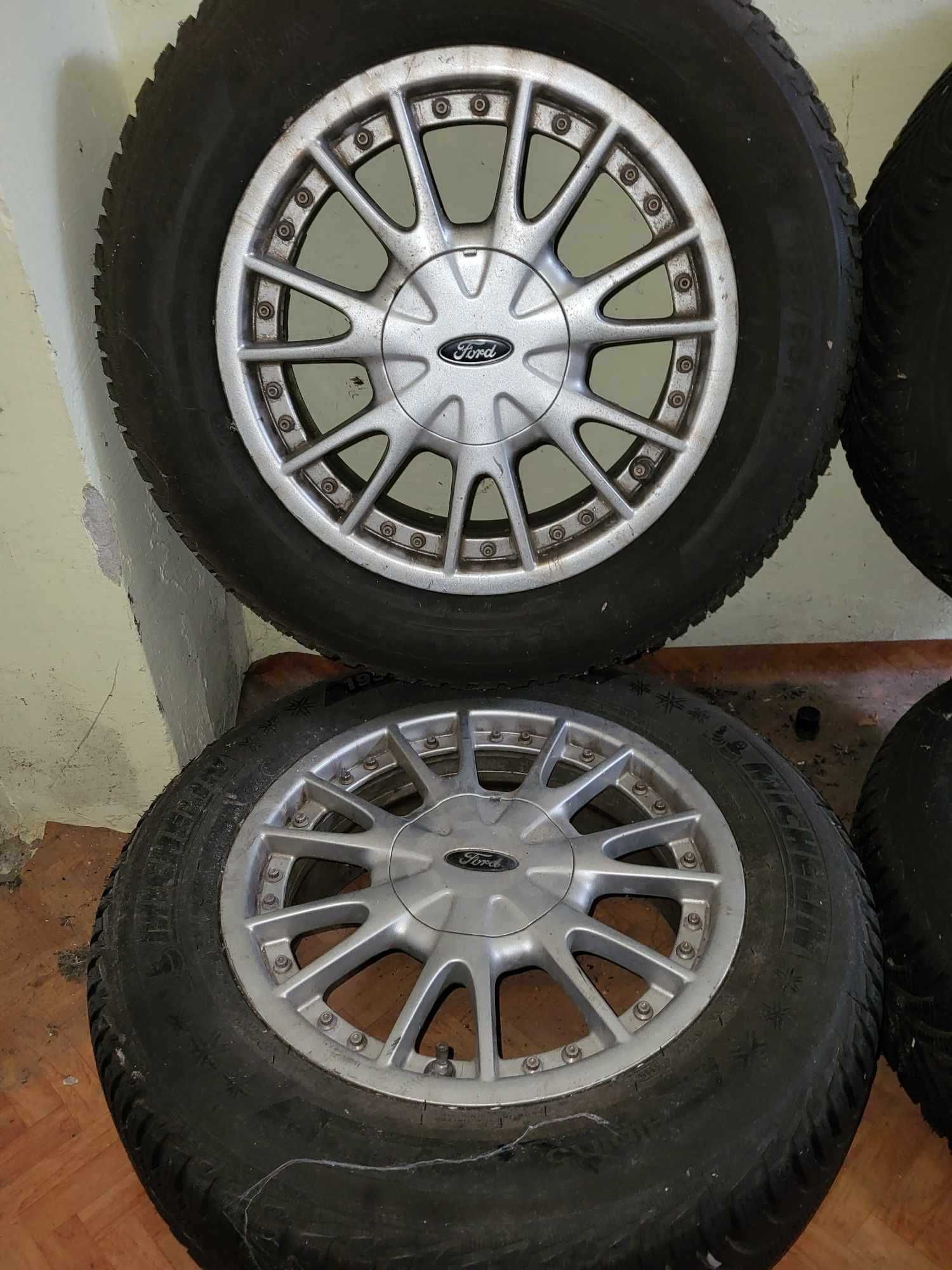 Джанти Ford R15 (4x108) Borbet