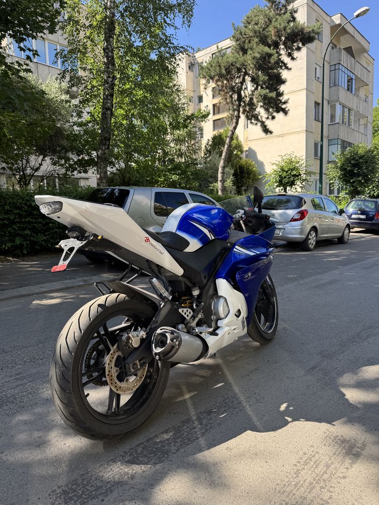 Yamaha YZF R125 !
