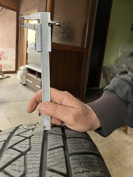 Зимни Гуми Petlas 225x65x17 dot 21