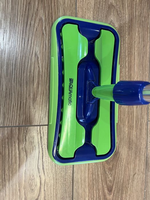 Aquamatic швабра