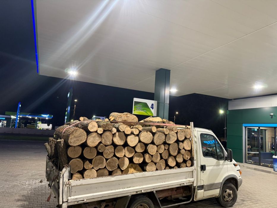 Vând lemne de foc esență tare