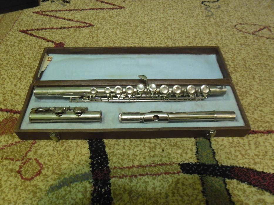 продам флейты пр-во СССР