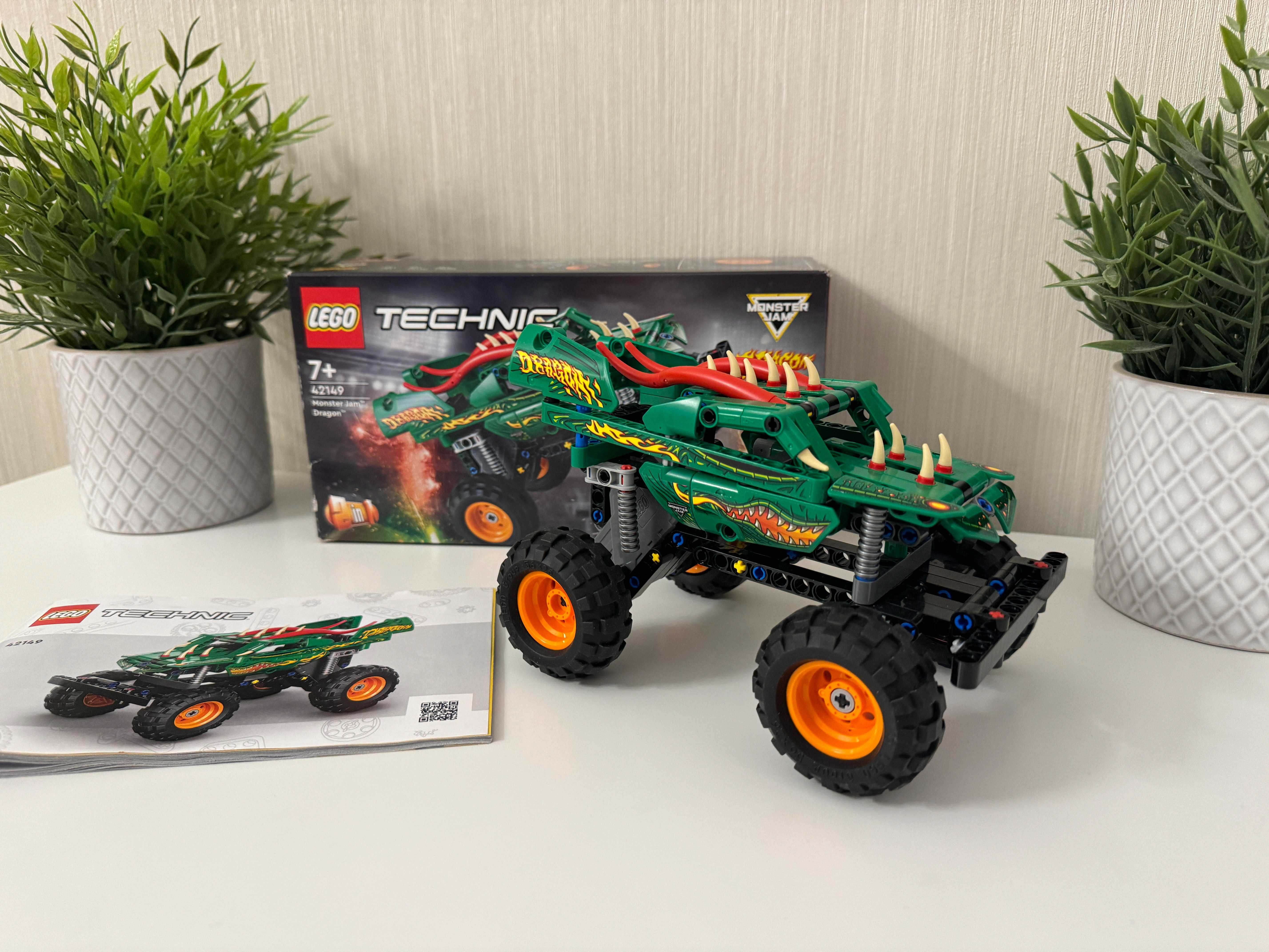 LEGO Technic - Monster Jam™ Dragon™ 42149, 217 piese