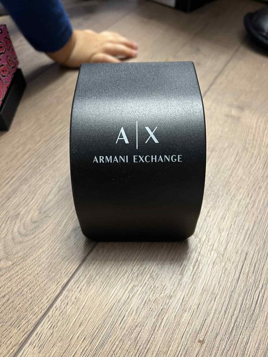 Armani Exchange - кутия за часовник