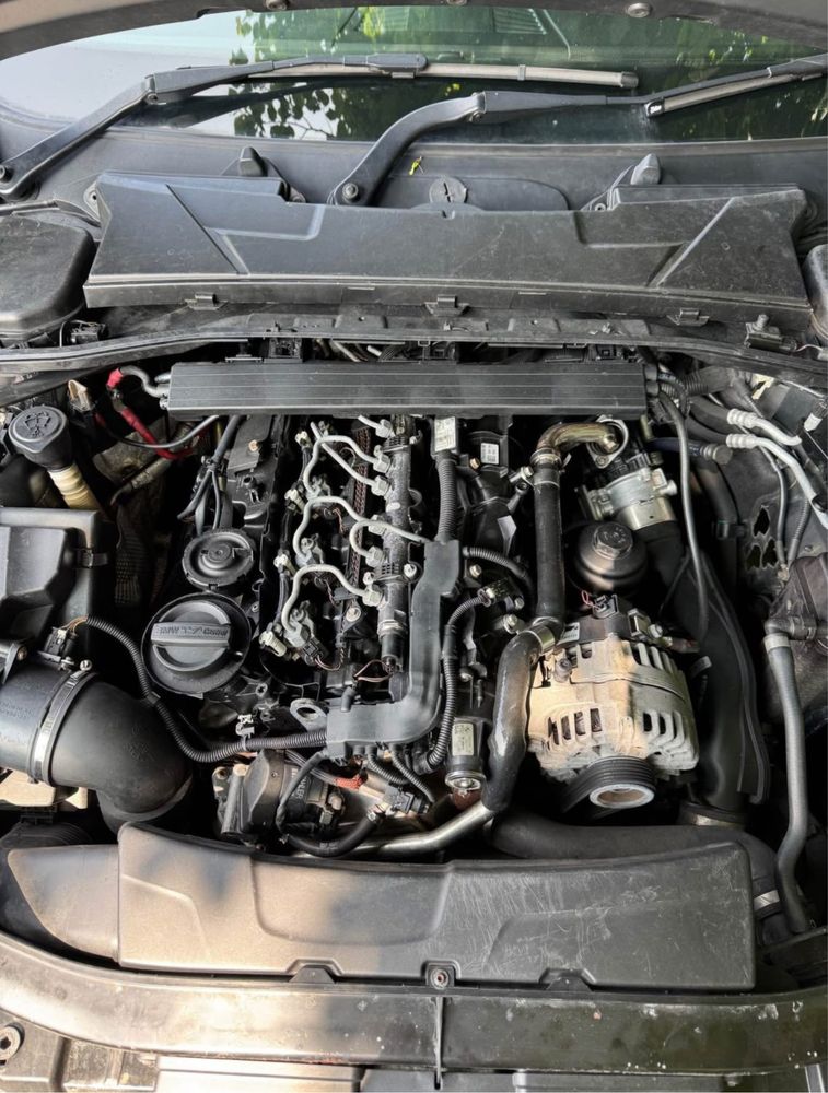 Dezmembrez BMW e90, N57D30A, Black Sapphire Metal