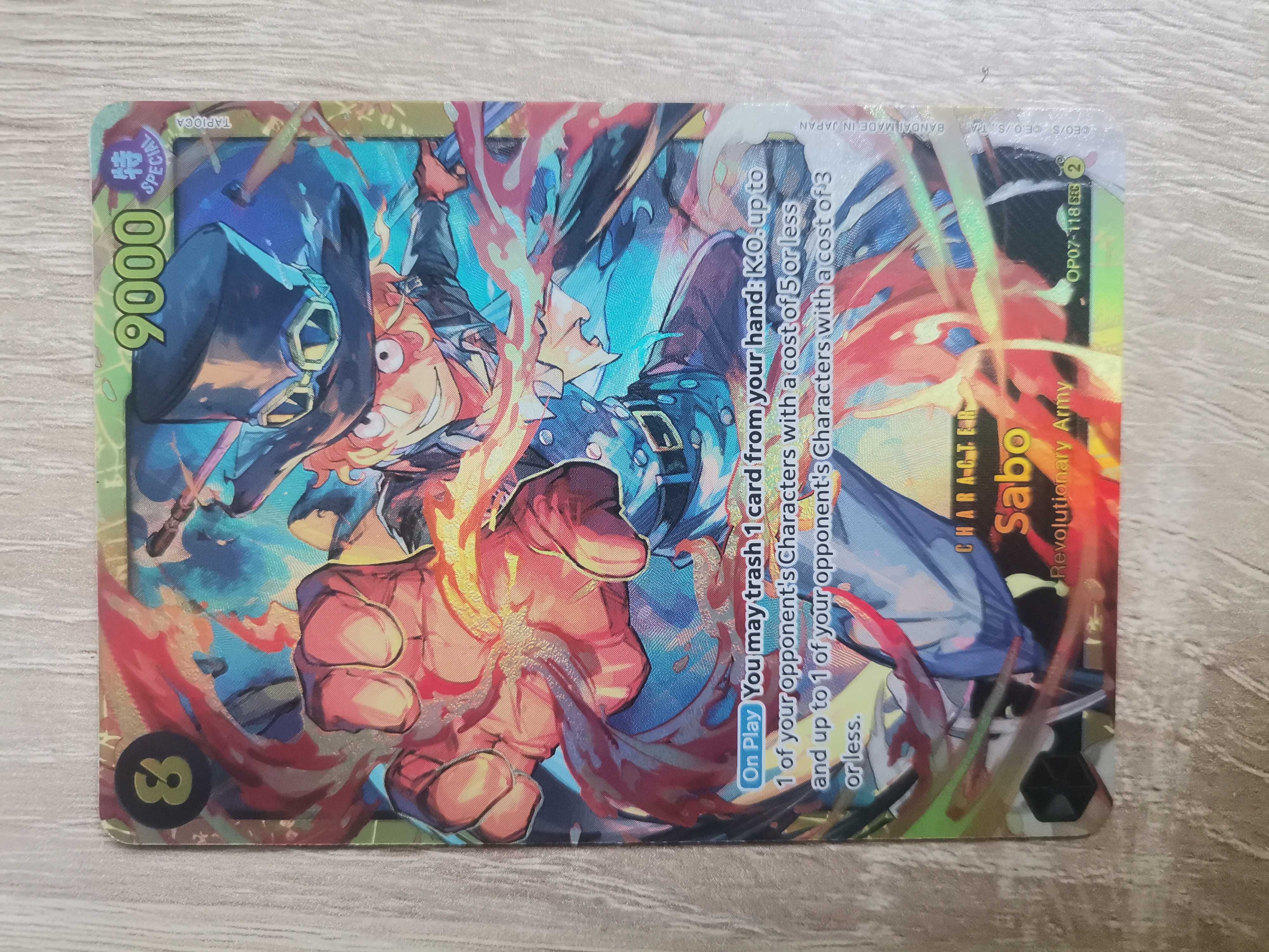 Vândă cărți Pokemon și One Piece