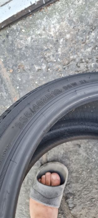 1 Anvelopa Winrun 235 40 R19 . Dot 2020