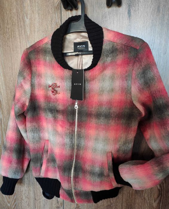 AVIN ново лимитирано вълнено яке бомбър размер S