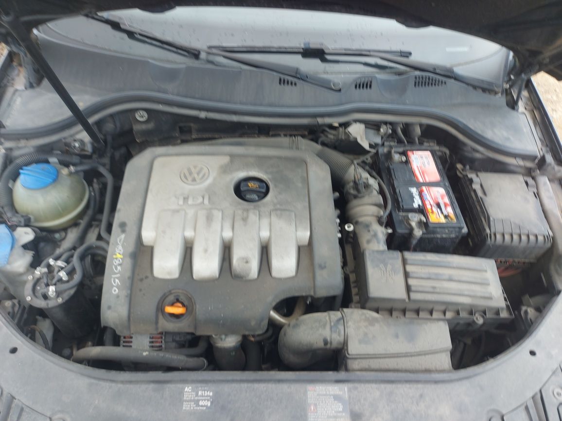 VW Passat B6 2.0 TDI 140 кс на части !!!