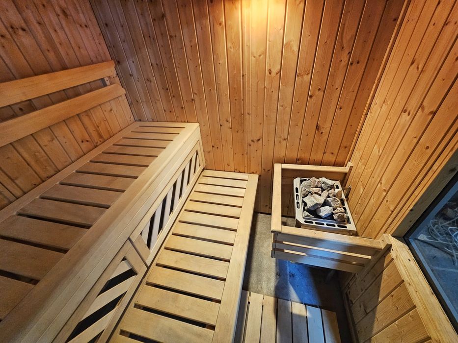 *Финландска* Сауна 2.00 х 1.80м